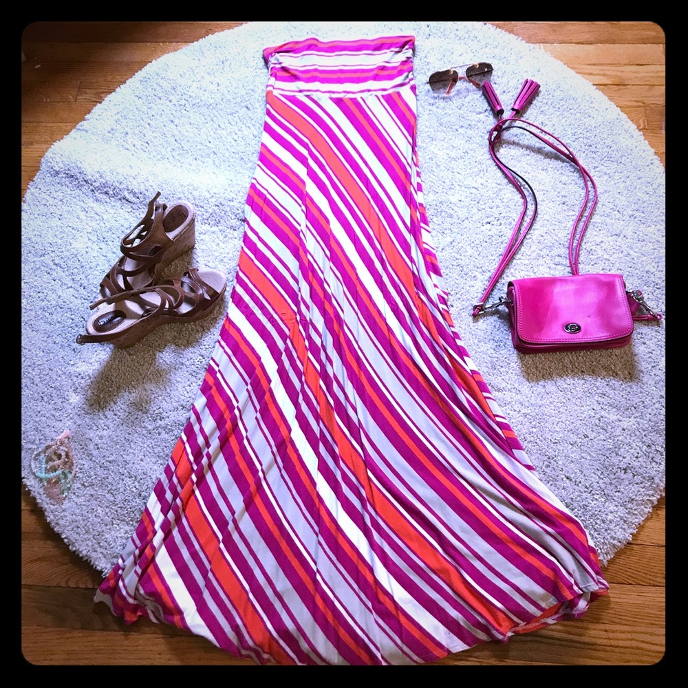 Banana Republic strapless dress, great for spring